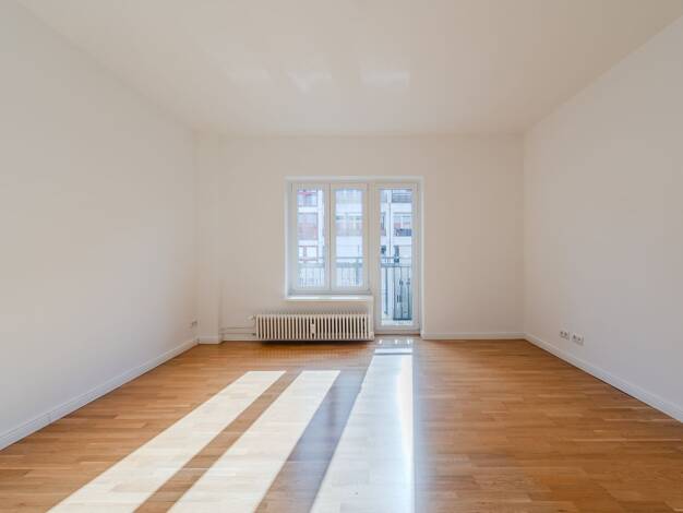Wohnung zum Kauf 435.000 € 3 Zimmer 70,4 m² 4. Geschoss Graefestraße 42 Kreuzberg Berlin 10967