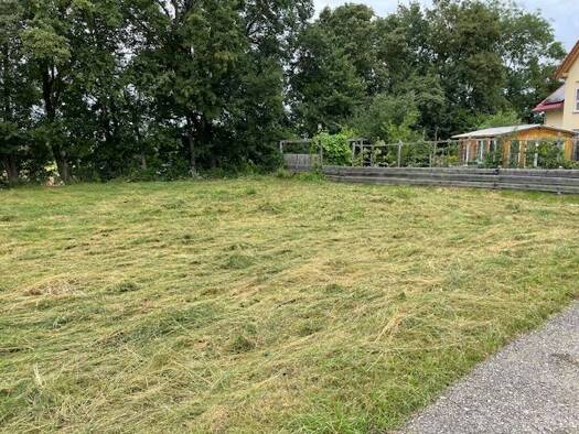 Grundstück zum Kauf provisionsfrei 449.000 € 796 m² Grundstück Baugenehmigung vorhanden frei ab sofort Mundraching Vilgertshofen 86946