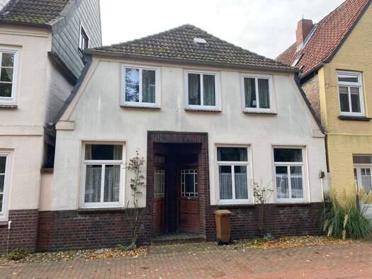 Haus zum Kauf 199.000 € 4 Zimmer 140 m² 150 m² Grundstück frei ab sofort Glückstadt 25348