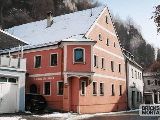 Haus zum Kauf 490.000 € 7 Zimmer 204,2 m² 451 m² Grundstück Kallmünz 93183