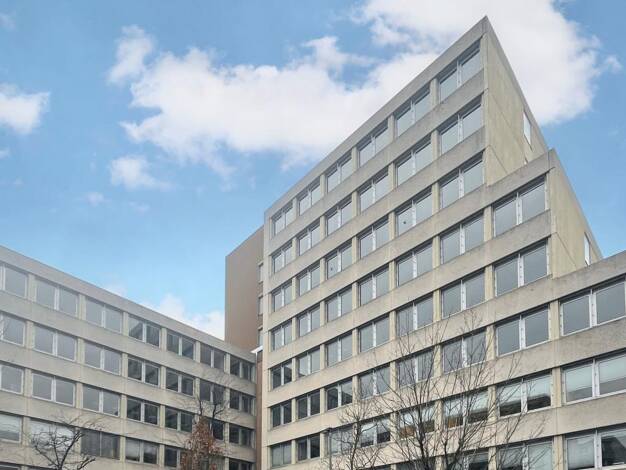 Bürofläche zur Miete 9,50 € 4.300 m² Bürofläche teilbar ab 480 m² Käfertaler Str. 256 Wohlgelegen Mannheim 68167