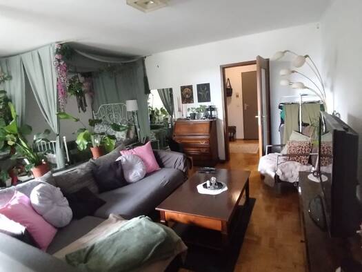 Wohnung zur Miete 385 € 1 Zimmer 42,4 m² Geschoss 2/3 frei ab 01.10.2026 Inrather Straße 185 Inrath/Kliedbruch Inrath / Kliedbruch 47803