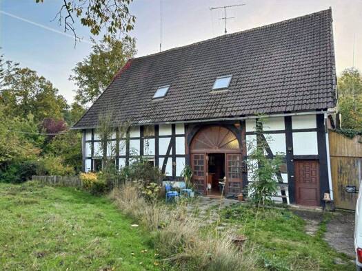 Mehrfamilienhaus zum Kauf 347.000 € 8 Zimmer 191,6 m² 2.119 m² Grundstück Niewald Detmold 32758