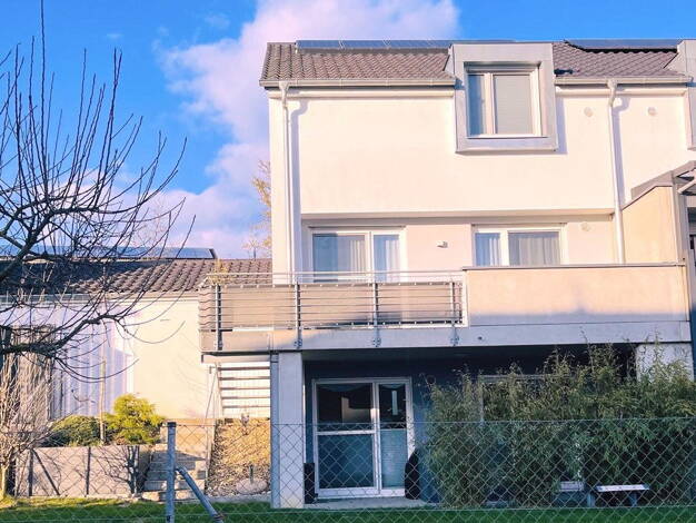 Reihenendhaus zum Kauf provisionsfrei 698.000 € 5 Zimmer 144 m² 300 m² Grundstück frei ab 01.05.2026 Großmehring 85098