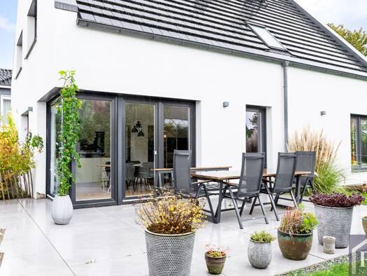 Einfamilienhaus zum Kauf 650.000 € 152 m² 771 m² Grundstück Osdorf 24251