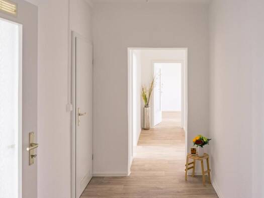 Wohnung zur Miete 399 € 3 Zimmer 70,9 m² 6. Geschoss Bernsdorfer Straße 101 Bernsdorf Chemnitz 09126