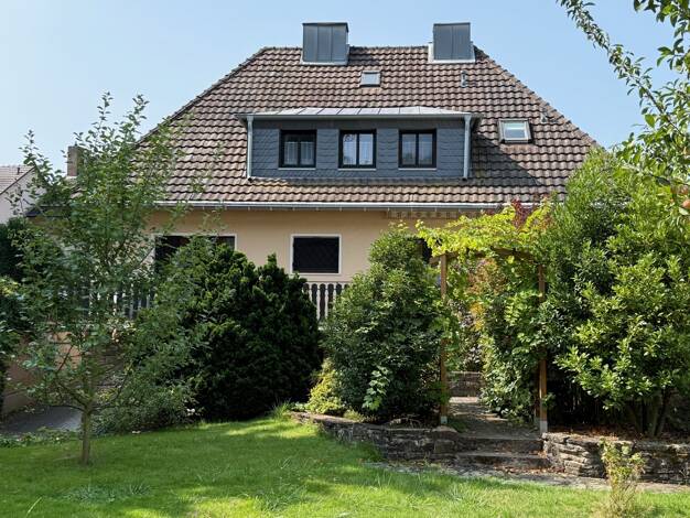 Einfamilienhaus zum Kauf 869.000 € 7 Zimmer 200 m² 841 m² Grundstück Oberkassel Bonn 53227