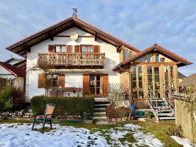 Einfamilienhaus zum Kauf 395.000 € 5 Zimmer 122 m² 697 m² Grundstück frei ab sofort Burghausen 84489