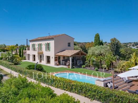 Villa zum Kauf provisionsfrei 2.089.000 € 5 Zimmer 178 m² 1.600 m² Grundstück Les Cougoulins-Rastines Antibes 06600