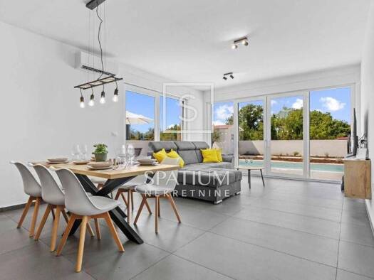 Einfamilienhaus zum Kauf 750.000 € 5 Zimmer 140 m² Svetvinčenat Svetvinčenat 52342
