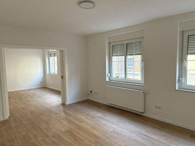 Wohnung zur Miete 960 € 3,5 Zimmer 80 m² 1. Geschoss Hochstraße, 25 Innenstadt Euskirchen 53879