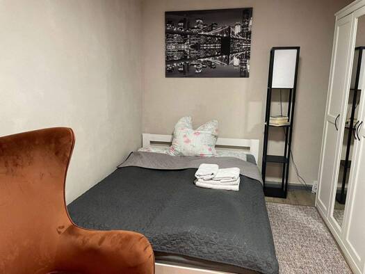 Wohnung zur Miete Wohnen auf Zeit 910 € 1 Zimmer 25 m² frei ab 29.06.2026 Krummenackerstr. 0 Krummenacker Esslingen Zentrum 73733