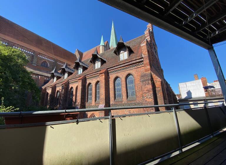 Wohnung zur Miete 1.260 € 5 Zimmer 140 m²<br/>Wohnfläche 2.<br/>Geschoss 01.07.2025<br/>Verfügbarkeit Altstadt Schwerin 19055