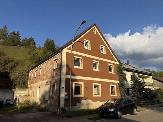 Einfamilienhaus zum Kauf 159.000 € 7 Zimmer 200 m² 141 m² Grundstück Adertshausen Hohenburg 92277