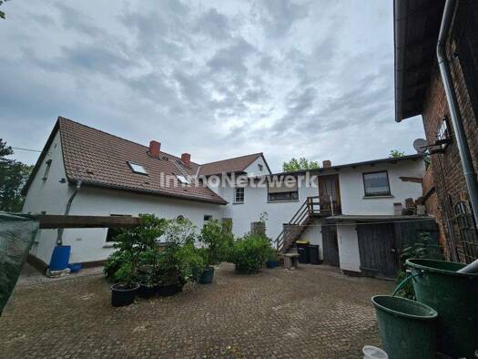 Einfamilienhaus zum Kauf 180.000 € 6 Zimmer 163 m² 10.000 m² Grundstück Neugattersleben 06429