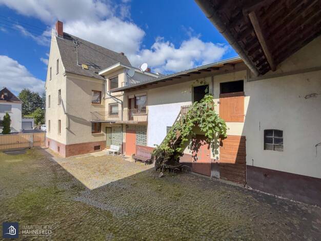 Bauernhaus zum Kauf 299.000 € 1 Zimmer 159 m² 1.000 m² Grundstück frei ab sofort Lindenholzhausen Limburg a. d. Lahn 65551