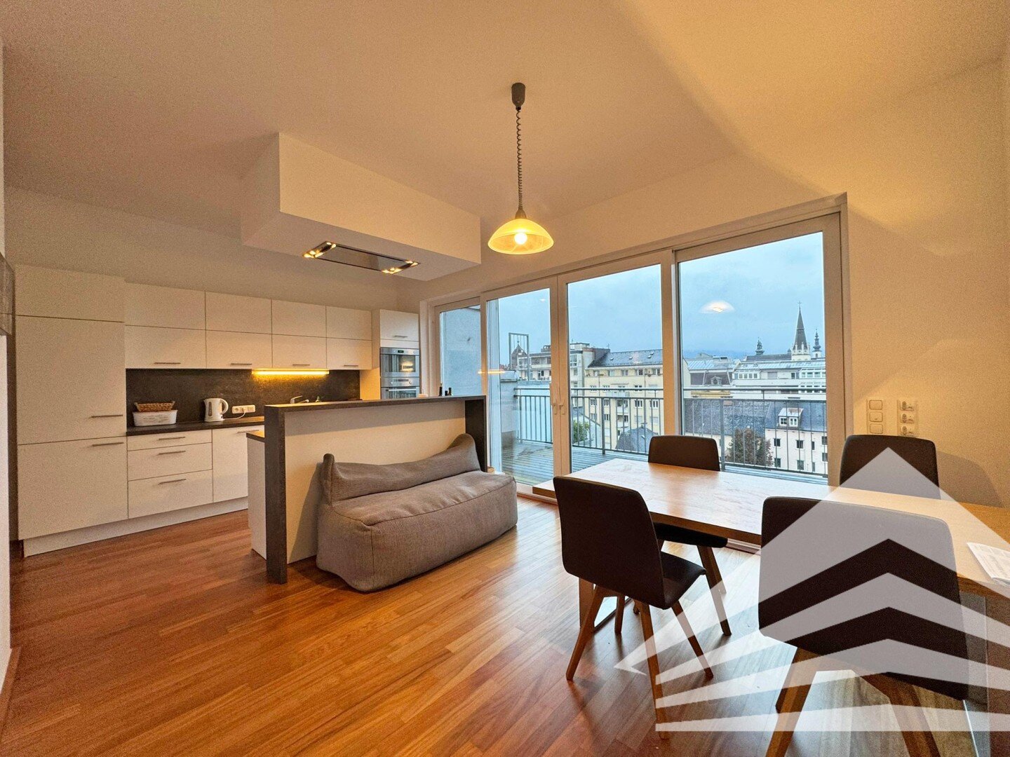 Penthouse zur Miete 1.433 € 3 Zimmer 116 m²<br/>Wohnfläche 5.<br/>Geschoss 01.03.2025<br/>Verfügbarkeit Bürgerstraße 13 Linz 4020