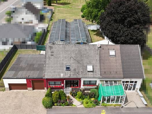 Haus zum Kauf 349.000 € 10 Zimmer 270 m² 2.080 m² Grundstück Lauterbach Völklingen / Lauterbach 66333