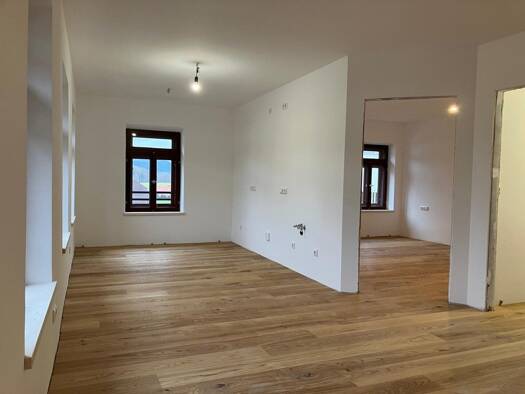 Wohnung zum Kauf - Erstbezug 478.000 € 3 Zimmer 107,1 m² 1. Geschoss Laufener Straße Freilassing Freilassing 83395