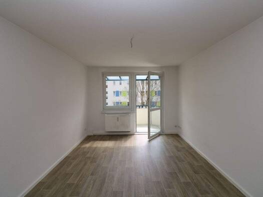 Wohnung zur Miete 359 € 2 Zimmer 47,8 m² 1. Geschoss Glück-Auf-Straße 9 Freiberg 09599