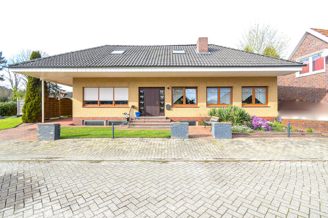 Einfamilienhaus zum Kauf 185.000 € 4 Zimmer 122,8 m²<br/>Wohnfläche 338 m²<br/>Grundstück Rhaudermoor Rhauderfehn 26817