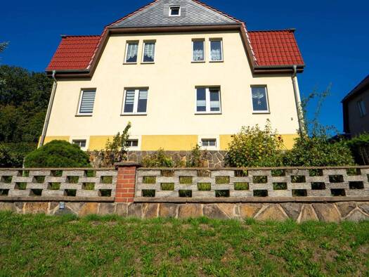 Mehrfamilienhaus zum Kauf 169.000 € 11 Zimmer 216 m² 900 m² Grundstück Claußnitz 09236