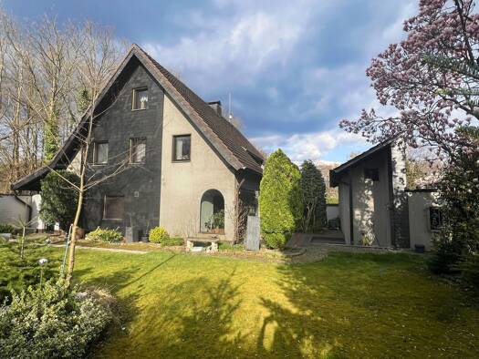 Einfamilienhaus zum Kauf 1.095.000 € 8 Zimmer 186 m² 693 m² Grundstück Rath/Heumar Köln 51107