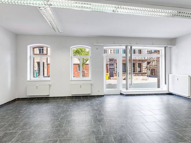 Laden zum Kauf 224.000 € 60,8 m² Verkaufsfläche Innenstadt Fürth 90762