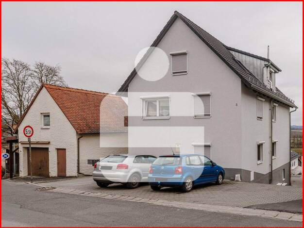 Mehrfamilienhaus zum Kauf 900.000 € 8 Zimmer 191 m² 390 m² Grundstück Reuth Forchheim 91301