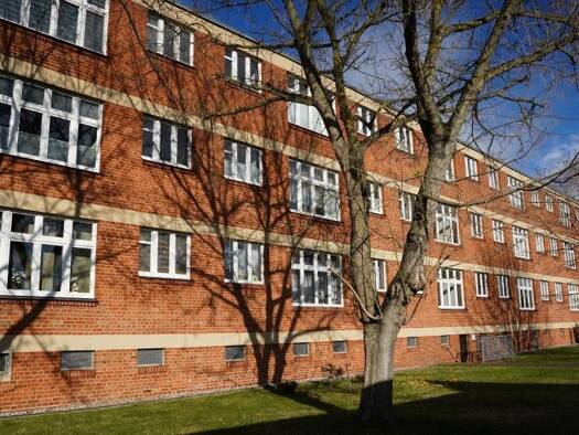 Wohnung zur Miete 335 € 2 Zimmer 45,8 m² 1. Geschoss frei ab 01.11.2026 Mittelbreite (Dessau) 6 Süd Dessau-Roßlau 06849