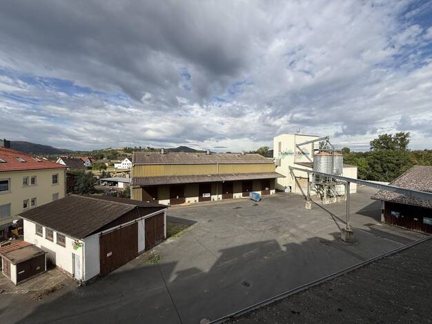 Lagerhalle zum Kauf provisionsfrei 355.000 € 9.768 m² Lagerfläche Bahnhofstraße 29 Giflitz Edertal 34549