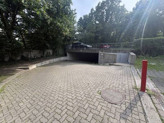 Tiefgarage zur Miete provisionsfrei 60 € 12 m² Stöckener Straße 173 Stöcken Herrenhausen - Stöcken 30419