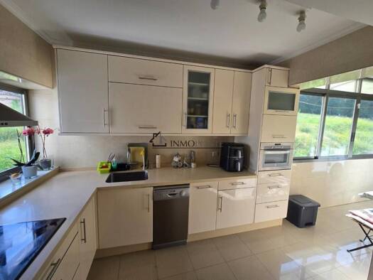 Wohnung zum Kauf 225.000 € 5 Zimmer 137 m² 3. Geschoss Marín 36900