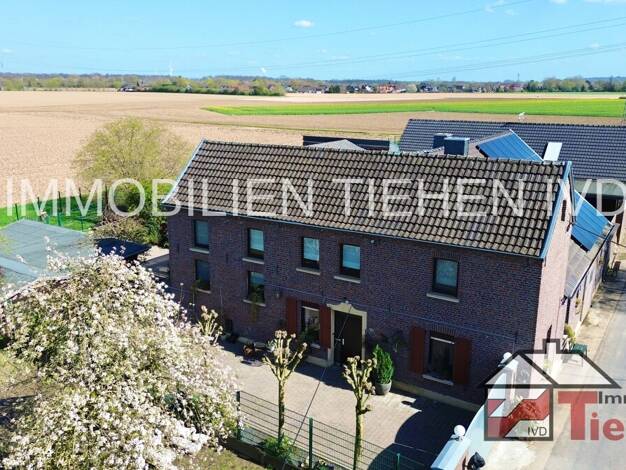 Haus zum Kauf provisionsfrei 699.000 € 7 Zimmer 166 m² 16.040 m² Grundstück Hoerstgen Kamp-Lintfort 47475