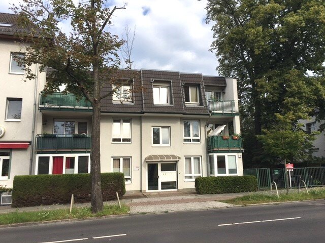 Wohnung zur Miete 769 € 2 Zimmer 63,7 m²<br/>Wohnfläche 1.<br/>Geschoss Hönower Str. 191 Mahlsdorf Berlin 12623