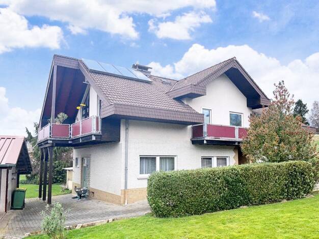 Einfamilienhaus zum Kauf 699.000 € 9 Zimmer 275,4 m² 1.630 m² Grundstück Lichtenberg Hennef (Sieg) 53773