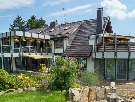 Mehrfamilienhaus zum Kauf 1.350.000 € 21 Zimmer 593 m² 5.673 m² Grundstück Falkenstein Falkenstein 08223