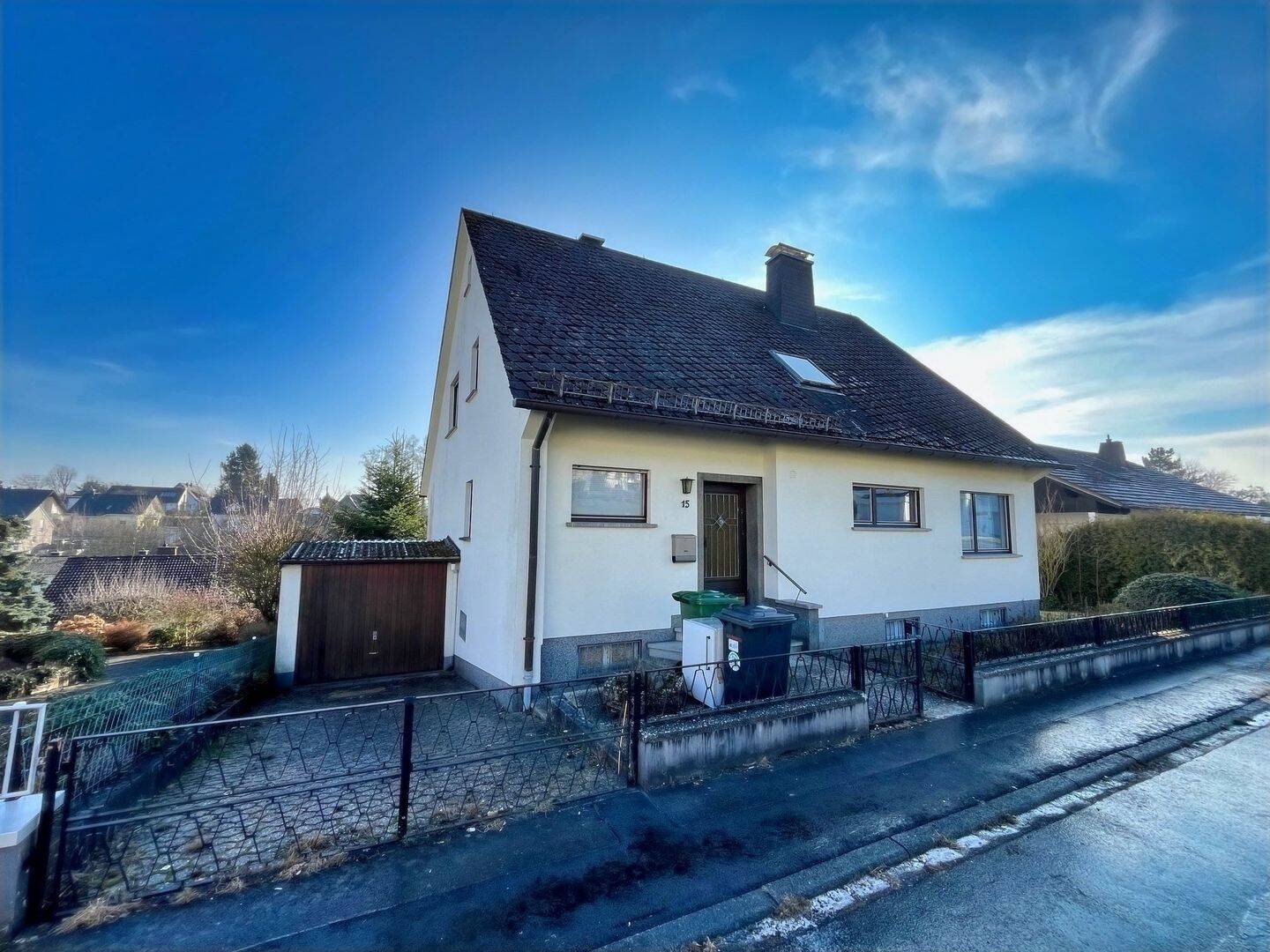 Einfamilienhaus zum Kauf - Ansicht 2