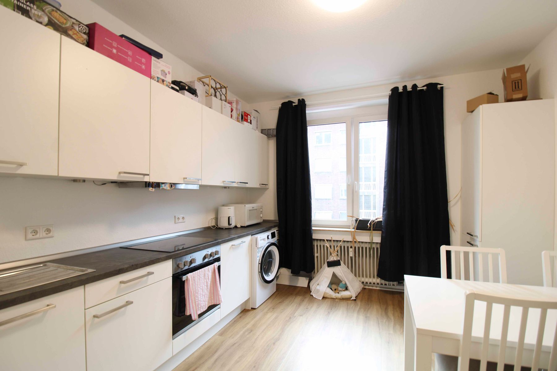 Wohnung zum Kauf provisionsfrei 180.500 € 1 Zimmer 40 m²<br/>Wohnfläche 1.<br/>Geschoss 01.02.2025<br/>Verfügbarkeit Bilk Düsseldorf 40225