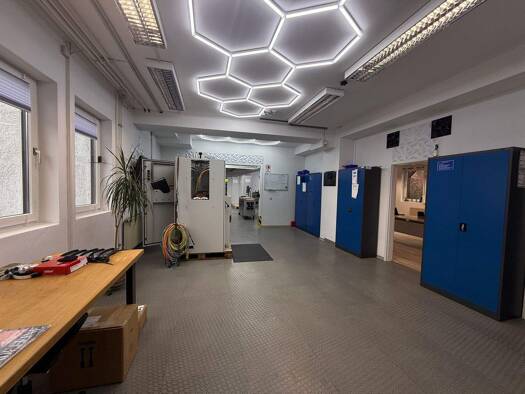 Lagerhalle zur Miete 3.500 € 550 m² Lagerfläche Markelsbach Much 53804