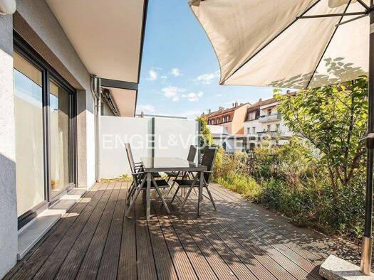 Reihenmittelhaus zum Kauf 429.000 € 5 Zimmer 127 m² 170 m² Grundstück Zirndorf Zirndorf 90513
