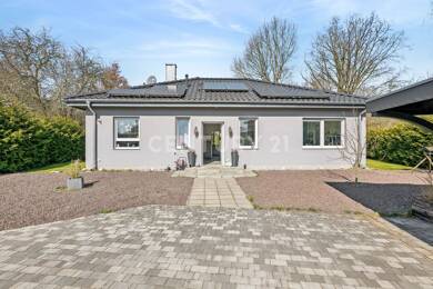 Bungalow zum Kauf 380.000 € 5 Zimmer 118 m² 1.082 m² Grundstück frei ab sofort Grüntal Sydower Fließ OT Grüntal 16230