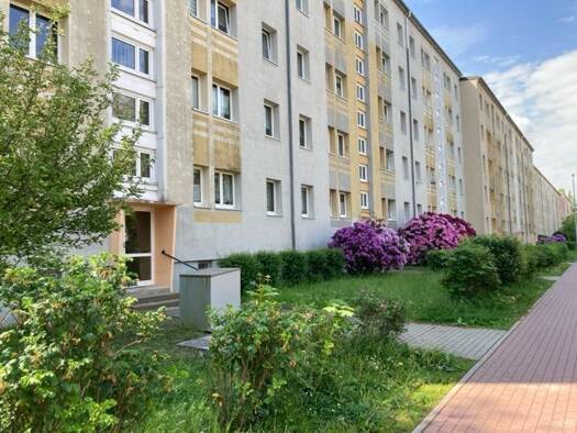 Wohnung zur Miete 350 € 3 Zimmer 58,9 m² 3. Geschoss Am Stadion 46 Hermsdorf 07629