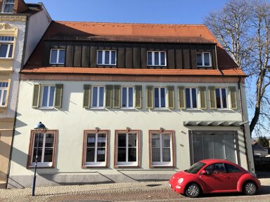 Wohnung zur Miete 400 € 2 Zimmer 54 m² 2. Geschoss frei ab sofort Markt 10, WE 04 Rötha Rötha 04571