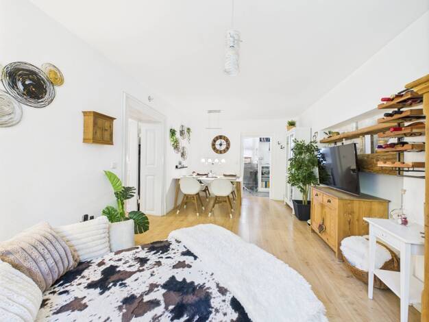 Wohnung zum Kauf 220.000 € 2 Zimmer 59 m² 1. Geschoss Gebelkofen Obertraubling 93083