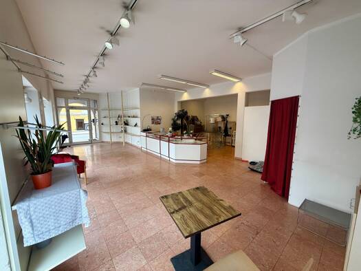 Büro zur Miete provisionsfrei 1 Zimmer Friesach 9360