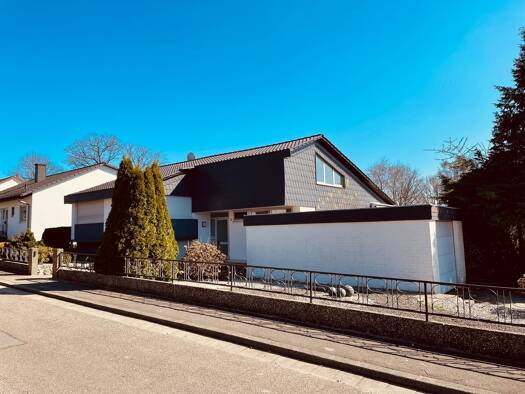 Einfamilienhaus zum Kauf 333.000 € 8 Zimmer 178,3 m² 713 m² Grundstück Hengsberg Pirmasens 66954