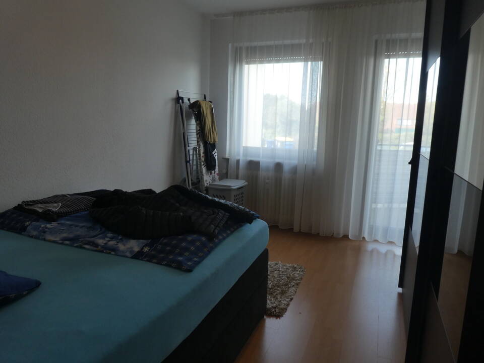 Immobilie in Saulheim - Einziehen und wohlfühlen: Hochparterrewohnung mit Balkon und Stellplatz! - Bild 2