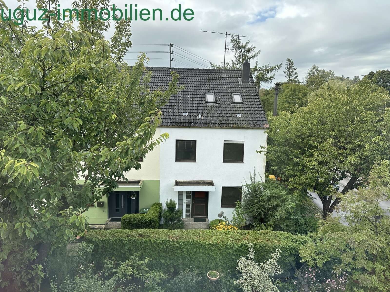 Reihenendhaus zum Kauf 619.000 € 6 Zimmer 189 m²<br/>Wohnfläche 284 m²<br/>Grundstück ab sofort<br/>Verfügbarkeit Hochzoll - Nord Augsburg 86163