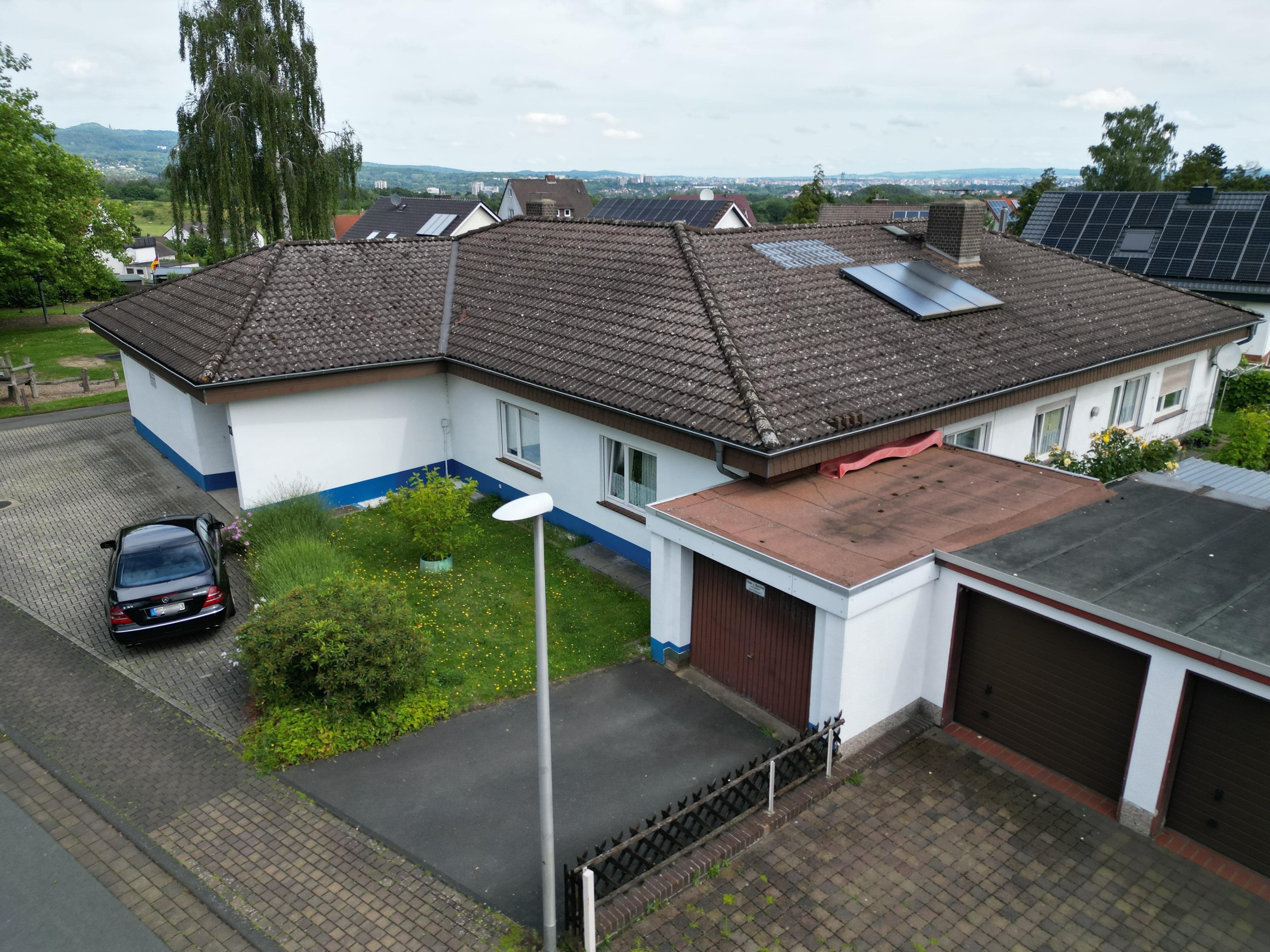 Einfamilienhaus zum Kauf 395.000 € 6 Zimmer 186 m²<br/>Wohnfläche 824 m²<br/>Grundstück Rengershausen Baunatal 34225